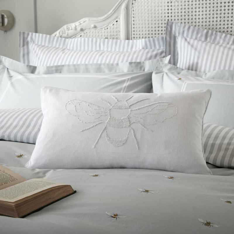 Bees Cotton Bedding Set by Sophie Allport in Duckegg Blue