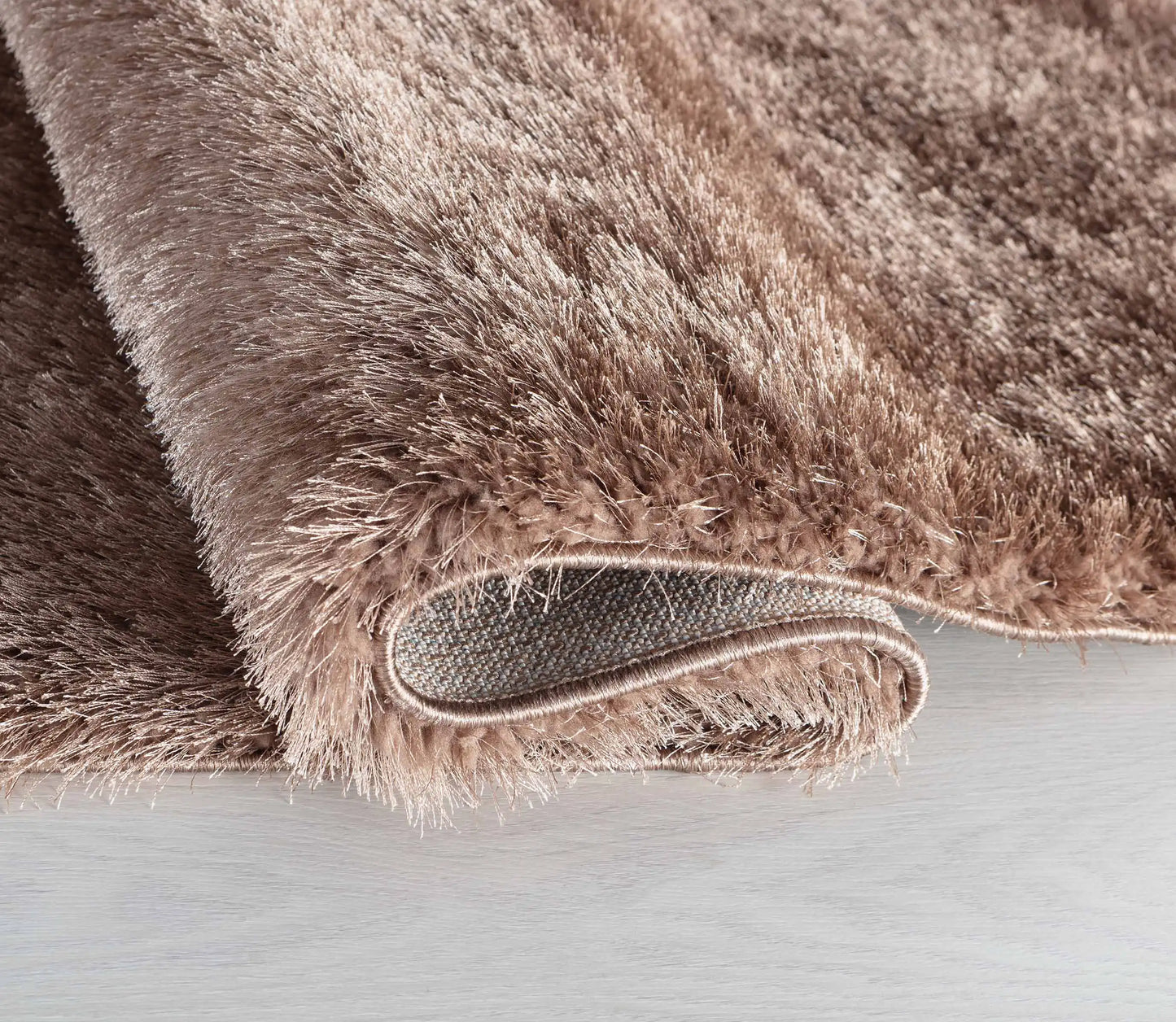 California 600 Bronze Rug