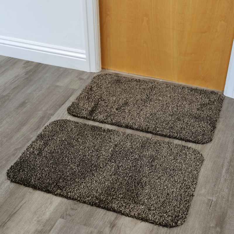 Dirtbuster Plain Modern Mat Rug in Taupe Brown