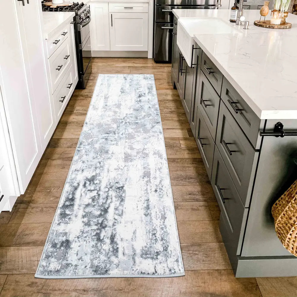 Emperor 320 Stryra Silver Rug
