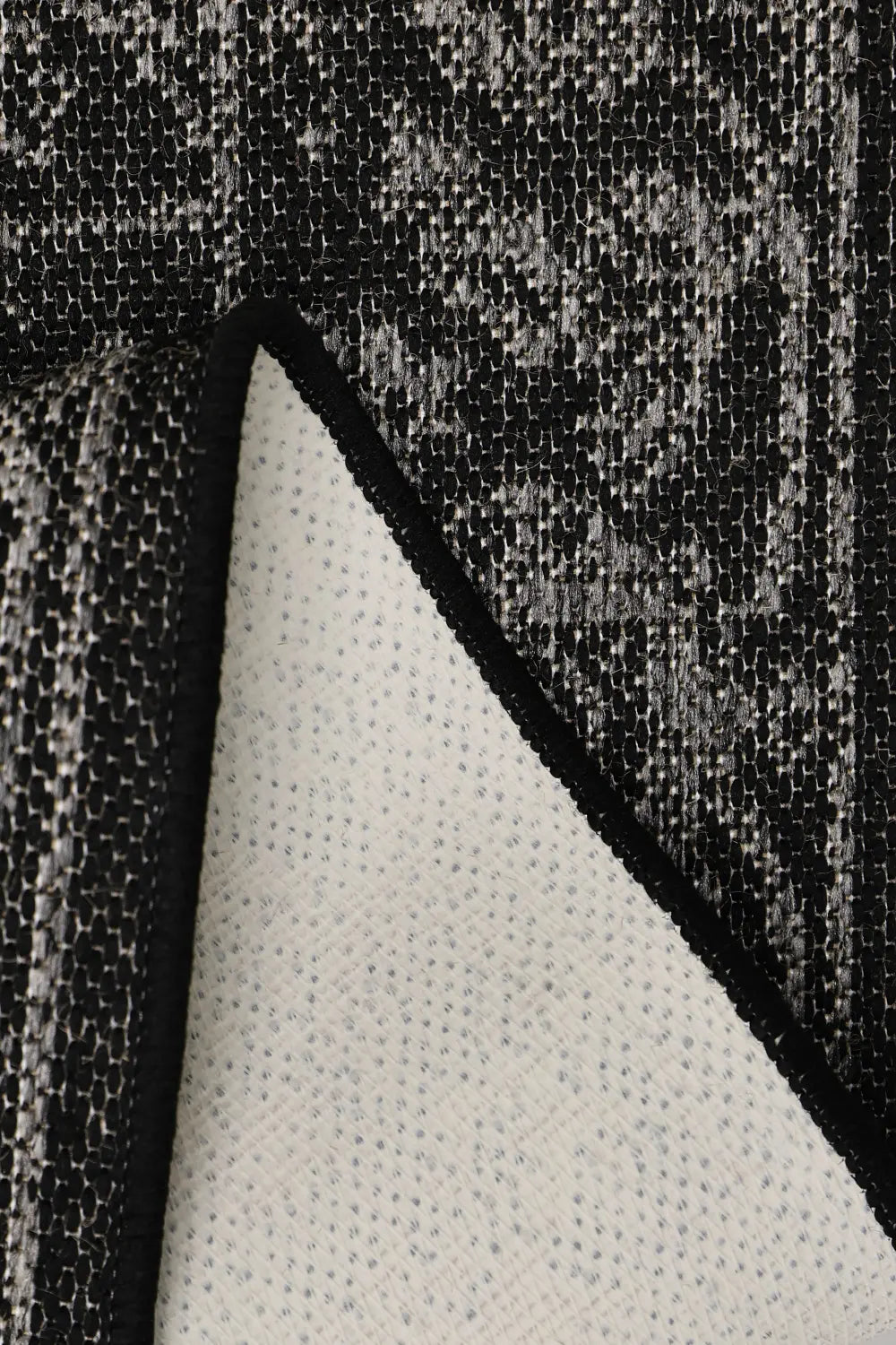 FLATWEAVE GEL Medallion Black RS