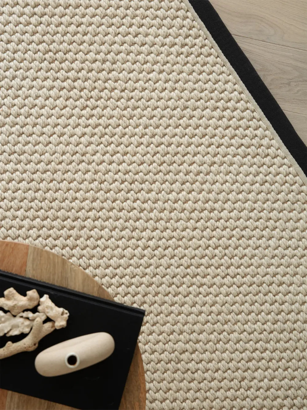 Korra Double Loop Charcoal Cream RS