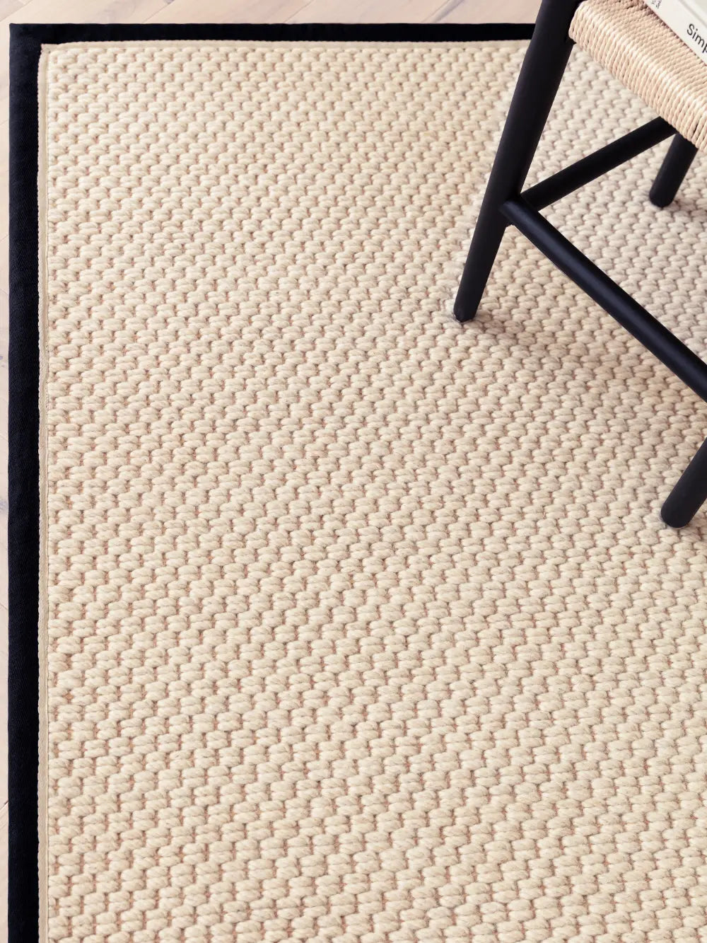 Korra Double Loop Charcoal Cream RS