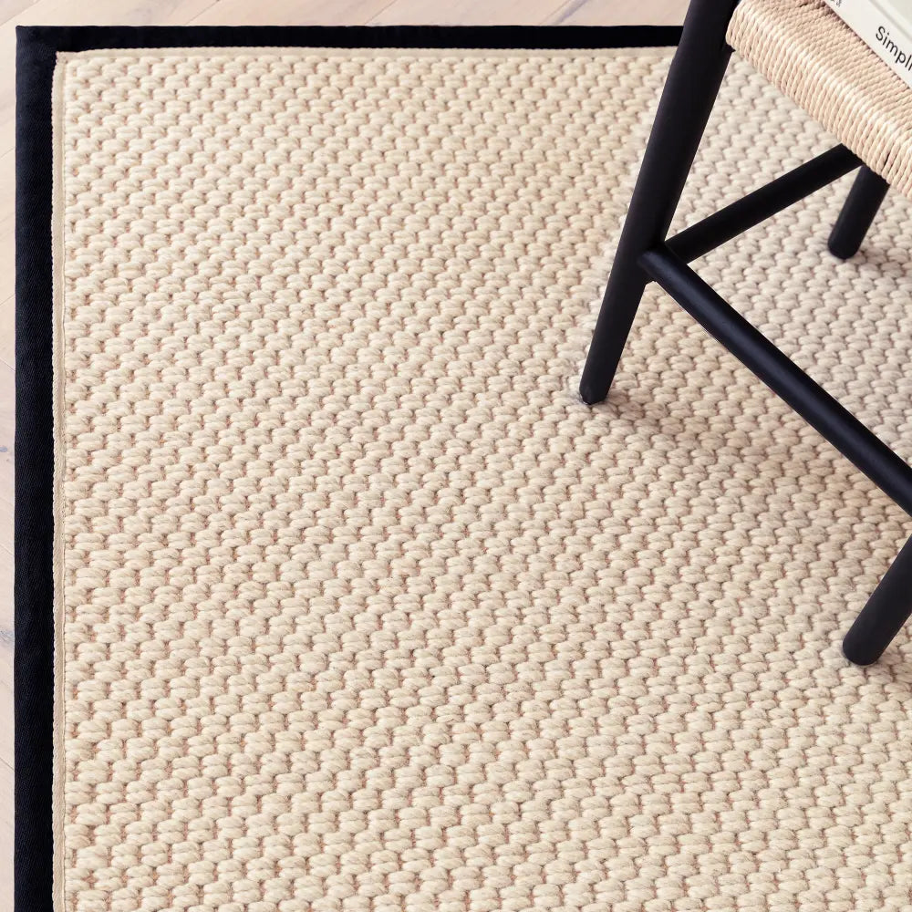 Korra Double Loop Charcoal Cream RS