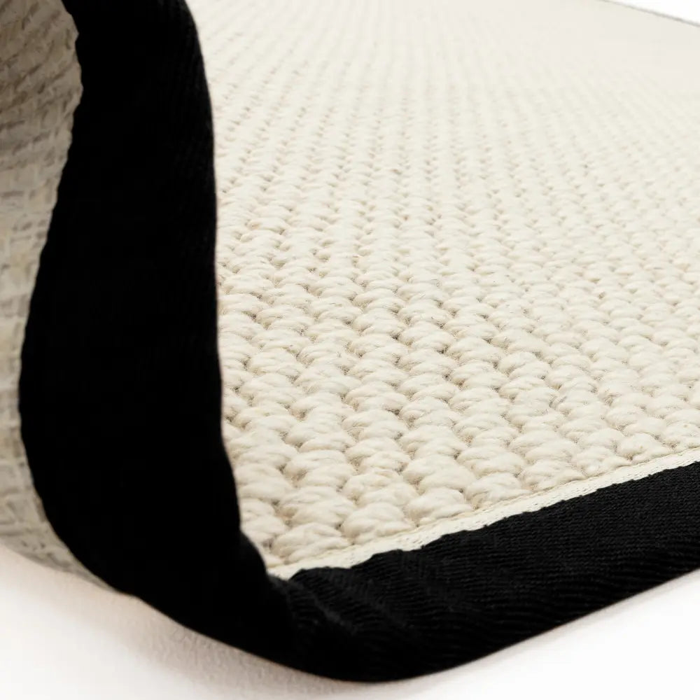 Korra Double Loop Charcoal Cream RS