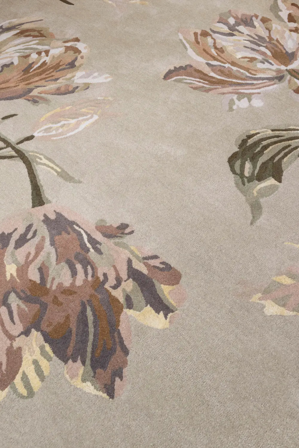 Gosford Laura Ashley Natural/Sage Green 081307 Rug