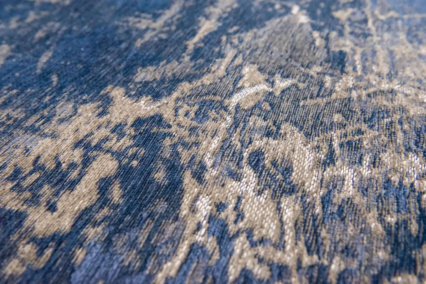 Mad Men Cracks 8629 Abyss Blue Indoor Outdoor Washable