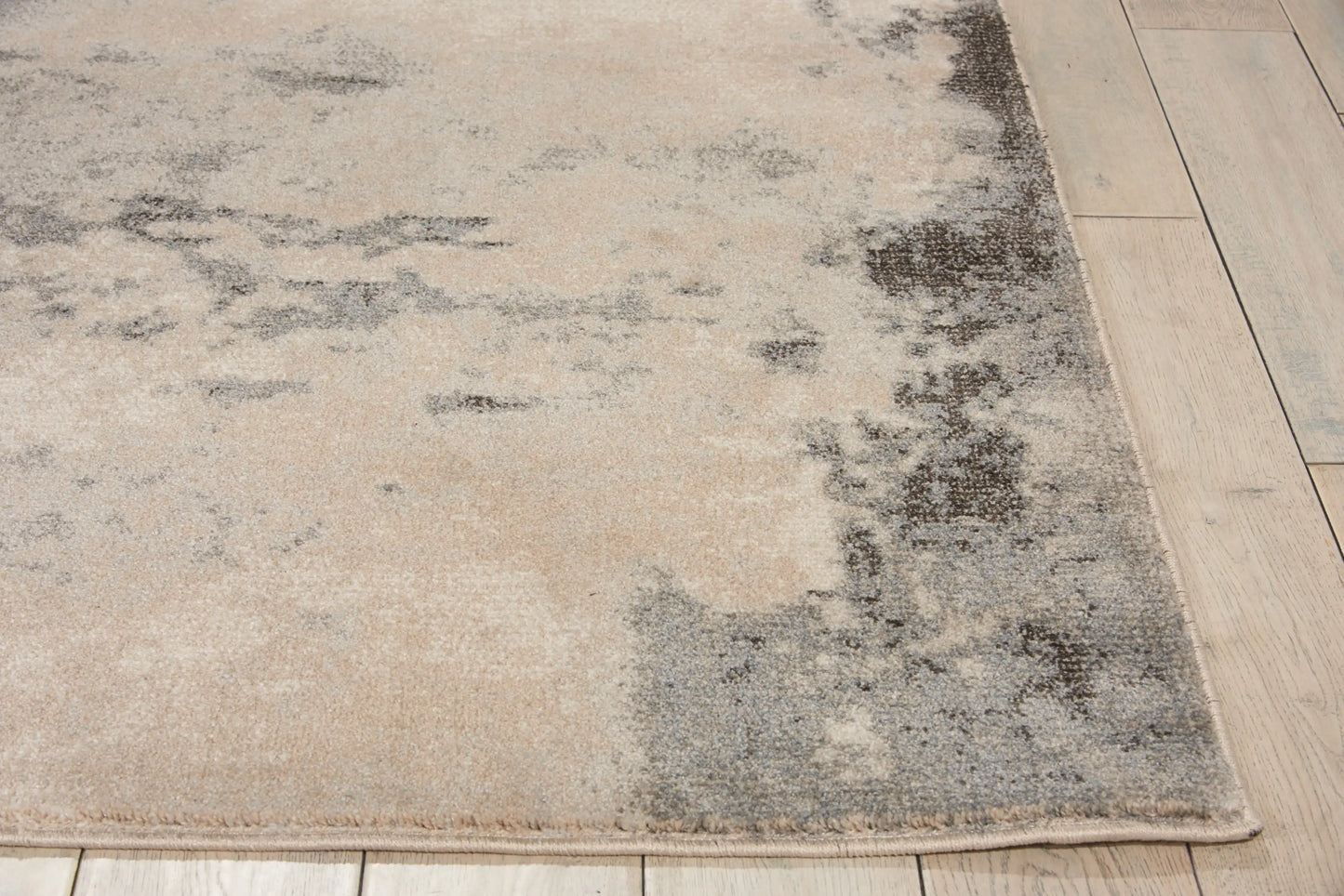 Maxell MAE13 Ivory Grey Rug RS