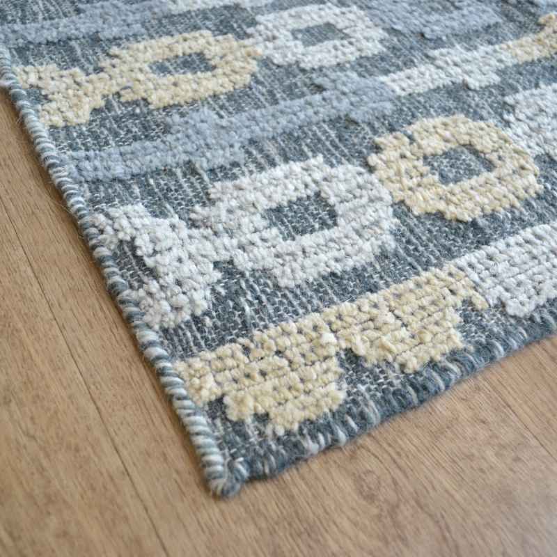 Manika 01 Traditional Border Textured Rugs in Teal Blue