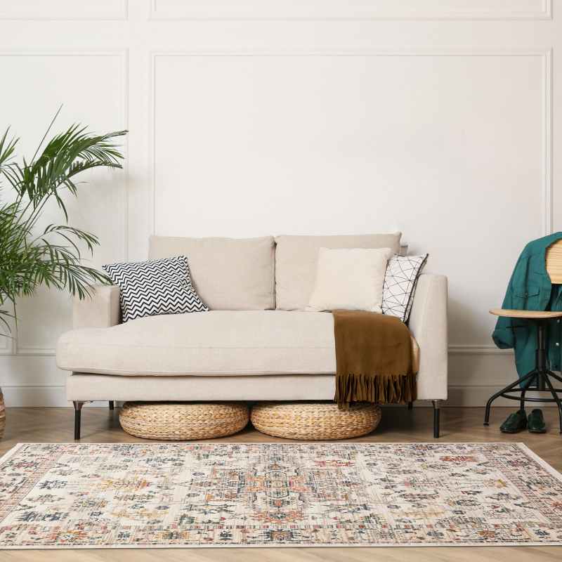 Nova Floyd Traditional Distressed Medallion Rugs in Cream White