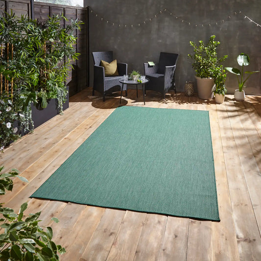 POP! Outdoors Dark Green Rug RS