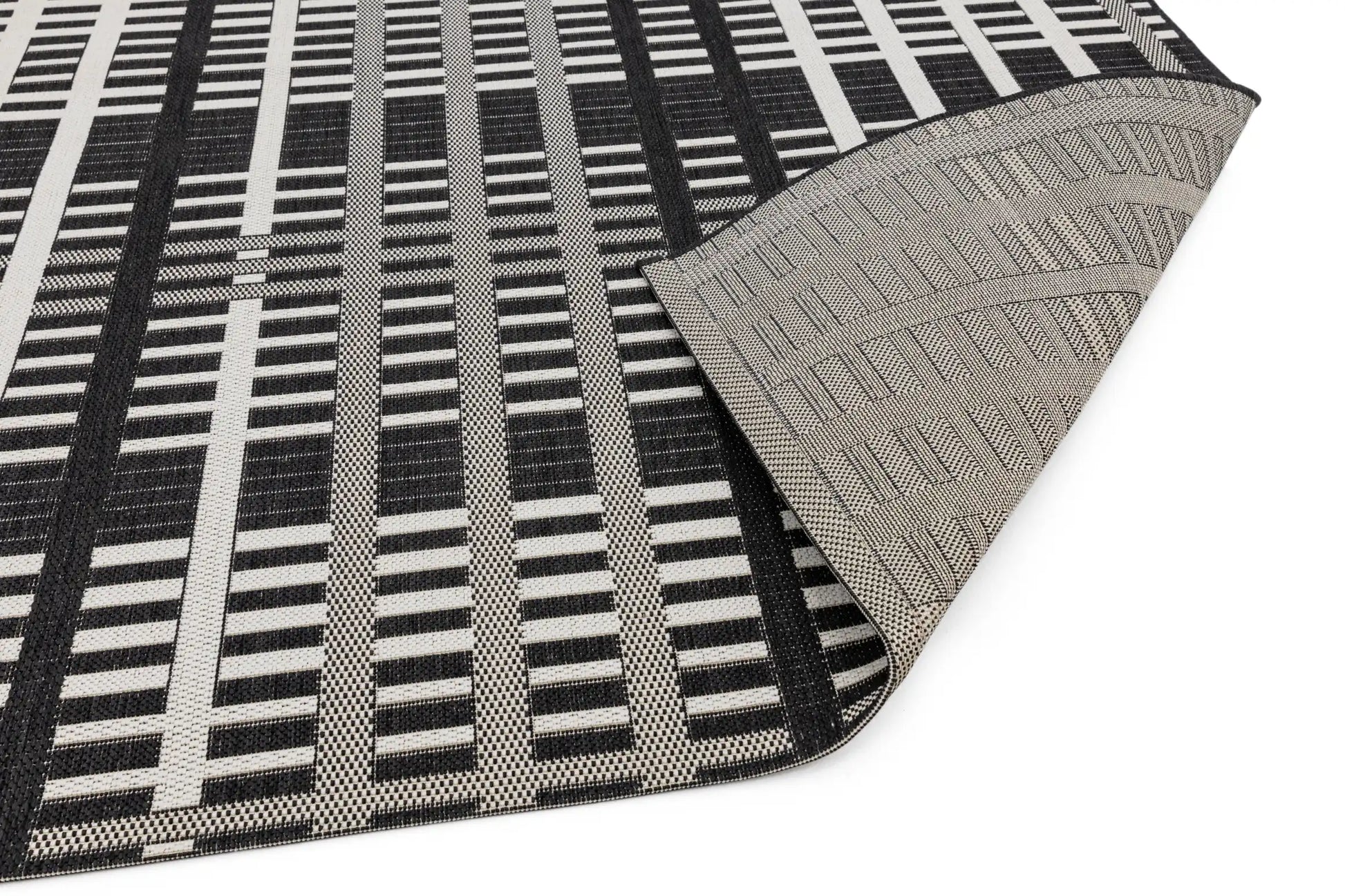 Asiatic patio pat22 black grid Black Outdoor  Striped Rug.