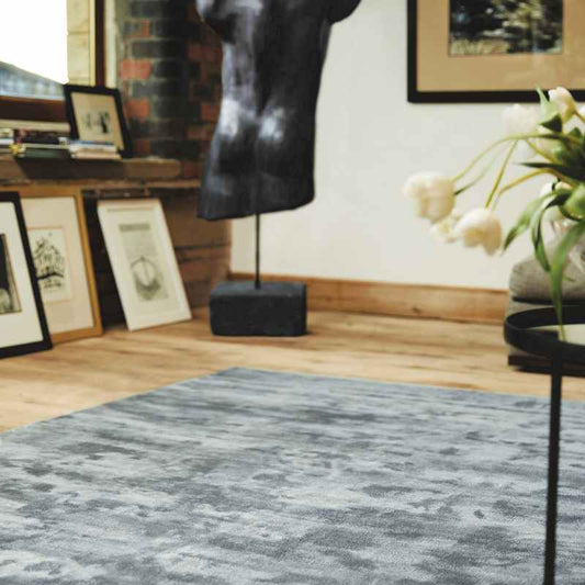 Karma Plain Viscose rugs in Fossil Grey