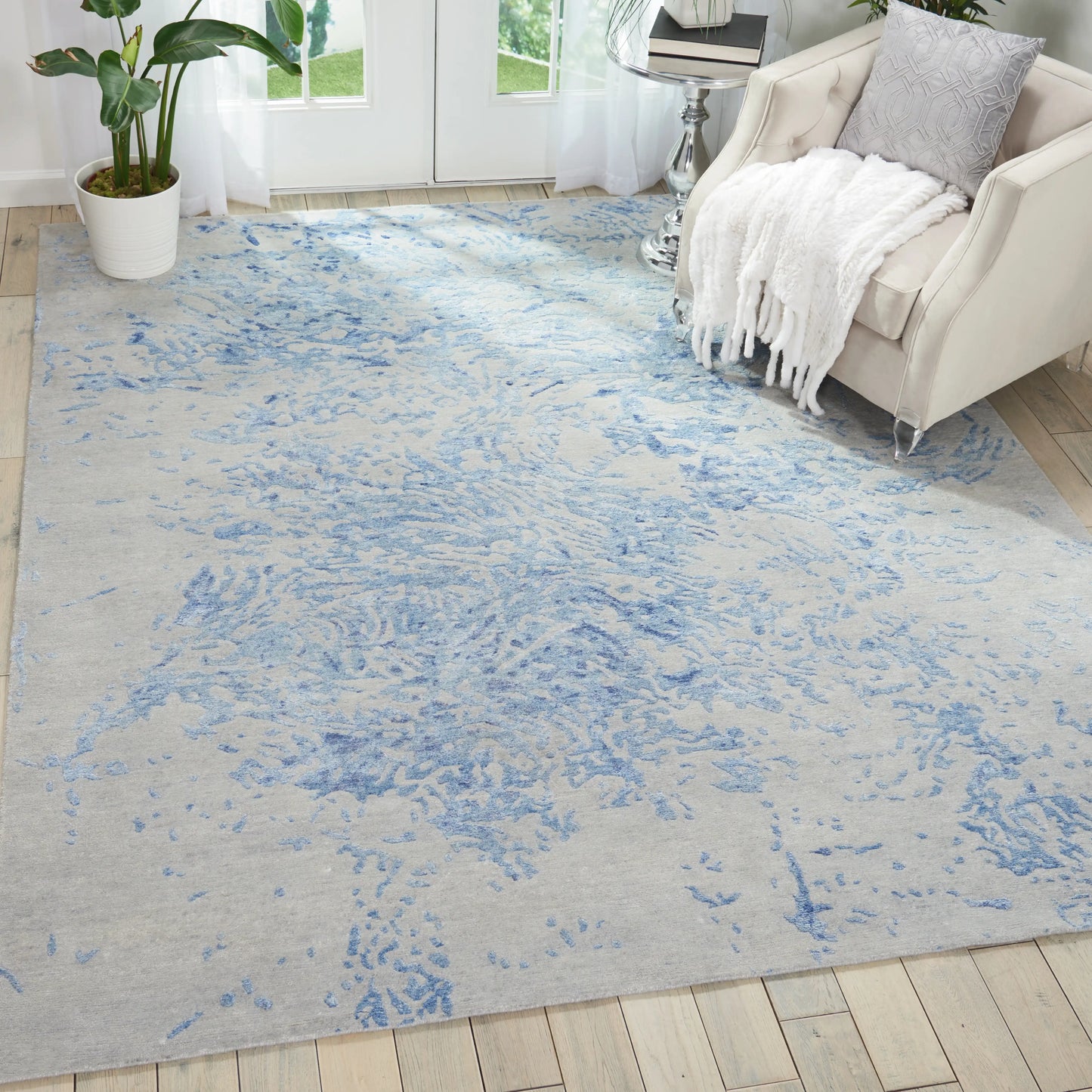 Silk Shadows SHA18 GRYBL Rug RS