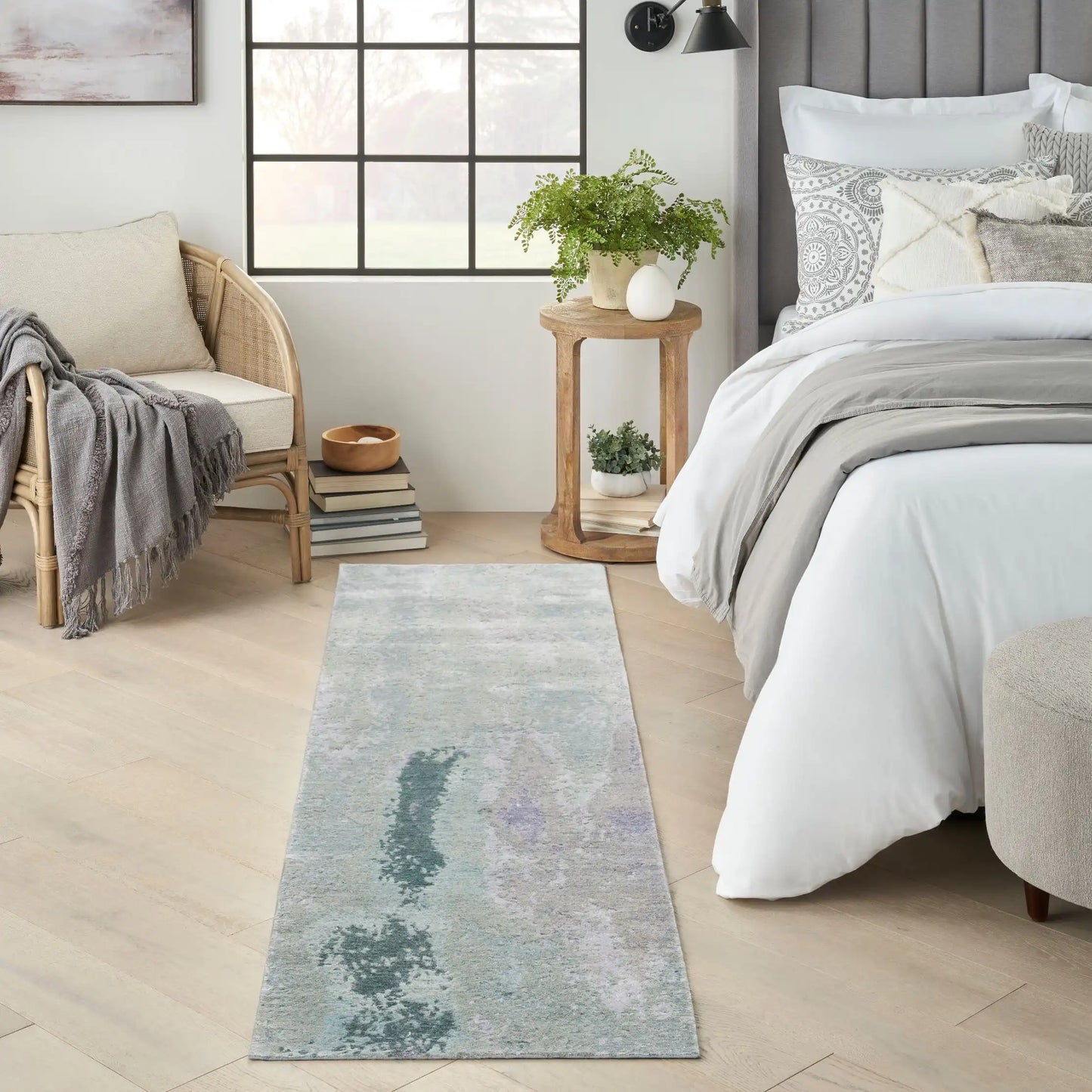 Silk Shadows SHA22 Blue Green Rug RS