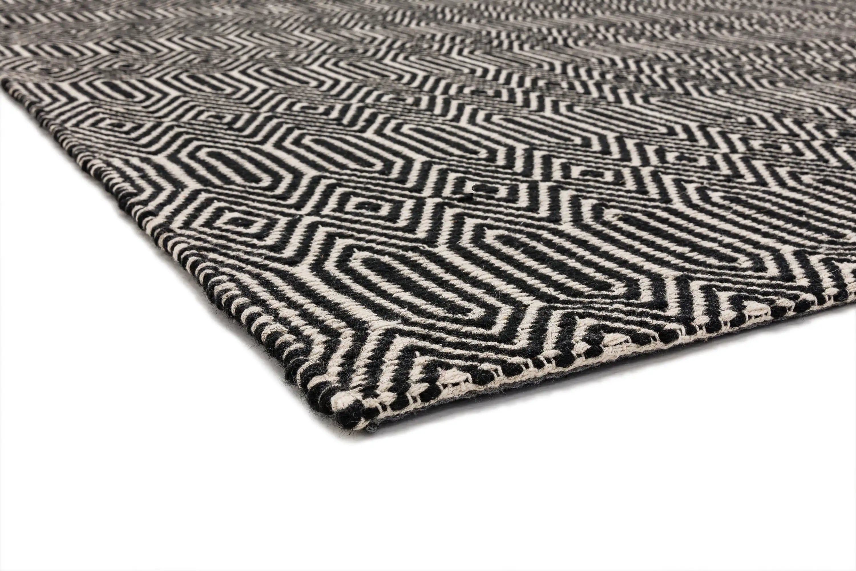 Sloan Sloan Black Rug – The Rug Seller