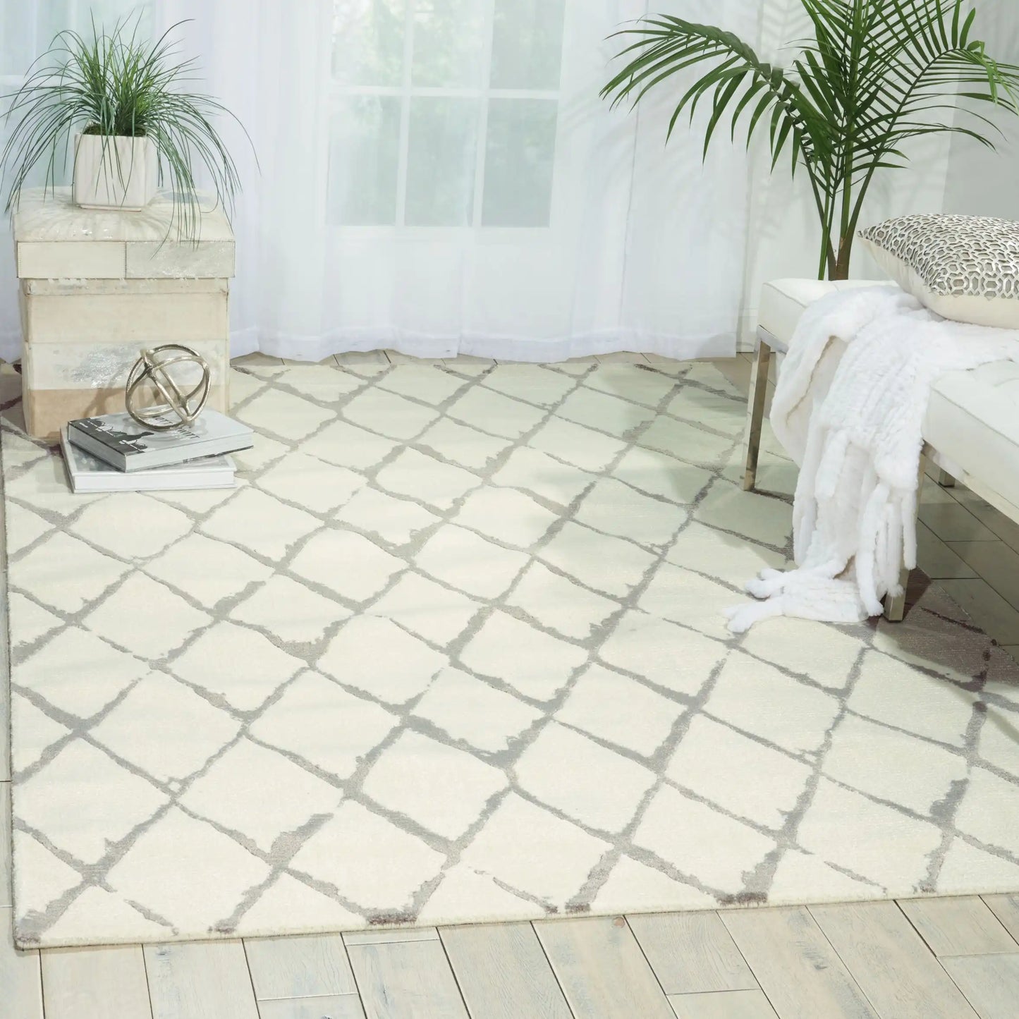 Twilight Nourison TWI15 Ivory Grey Rug RS