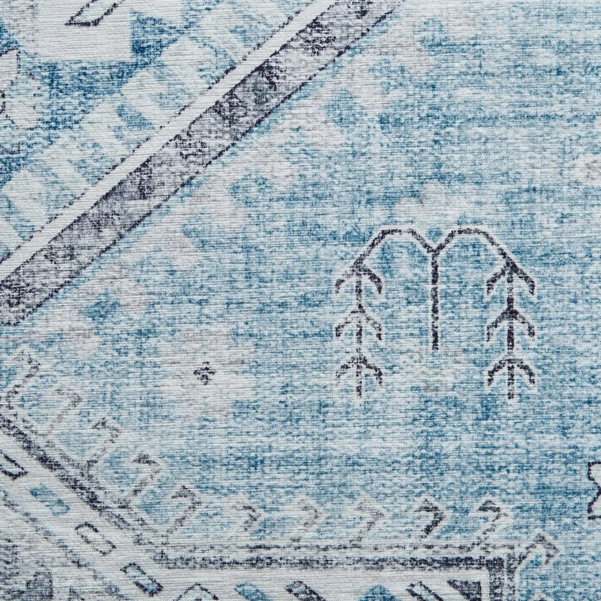 Topaz Think Topaz G4705 Light Blue Rug RS