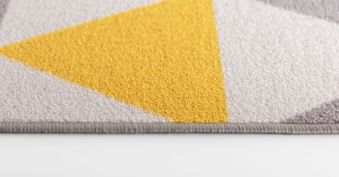 Washable Gel-Back Havana Triangle Light Gold Rug