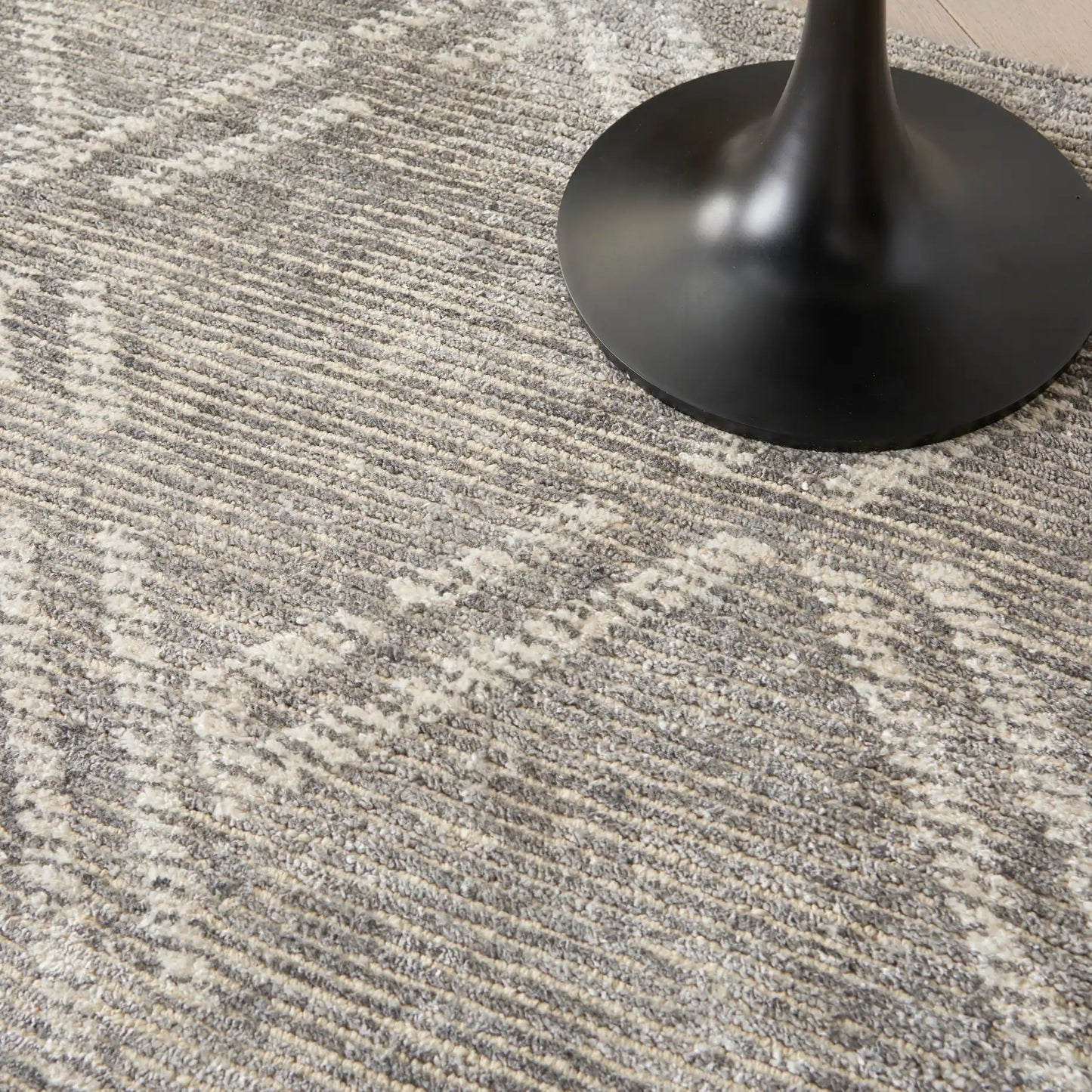 Venosa VSN01 Grey Ivory Rug RS