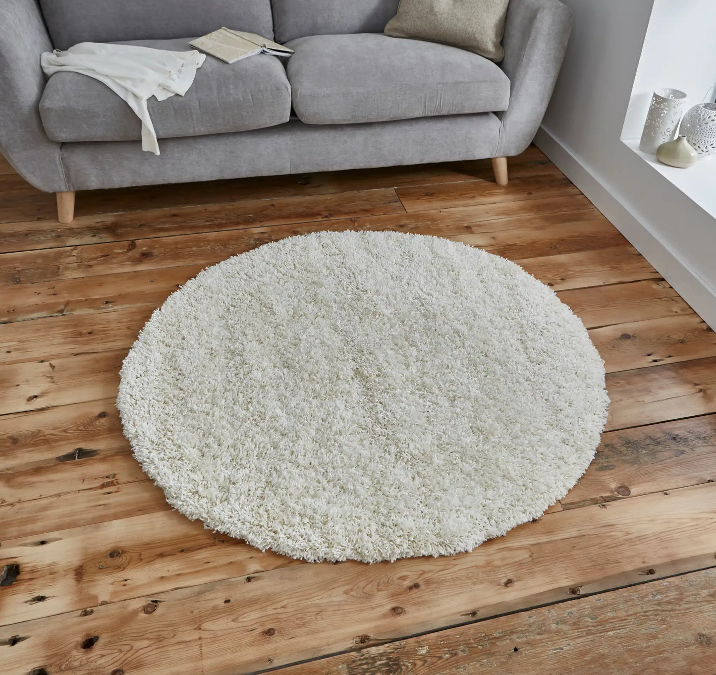 Vista - Plain 2236 Cream Rug RS