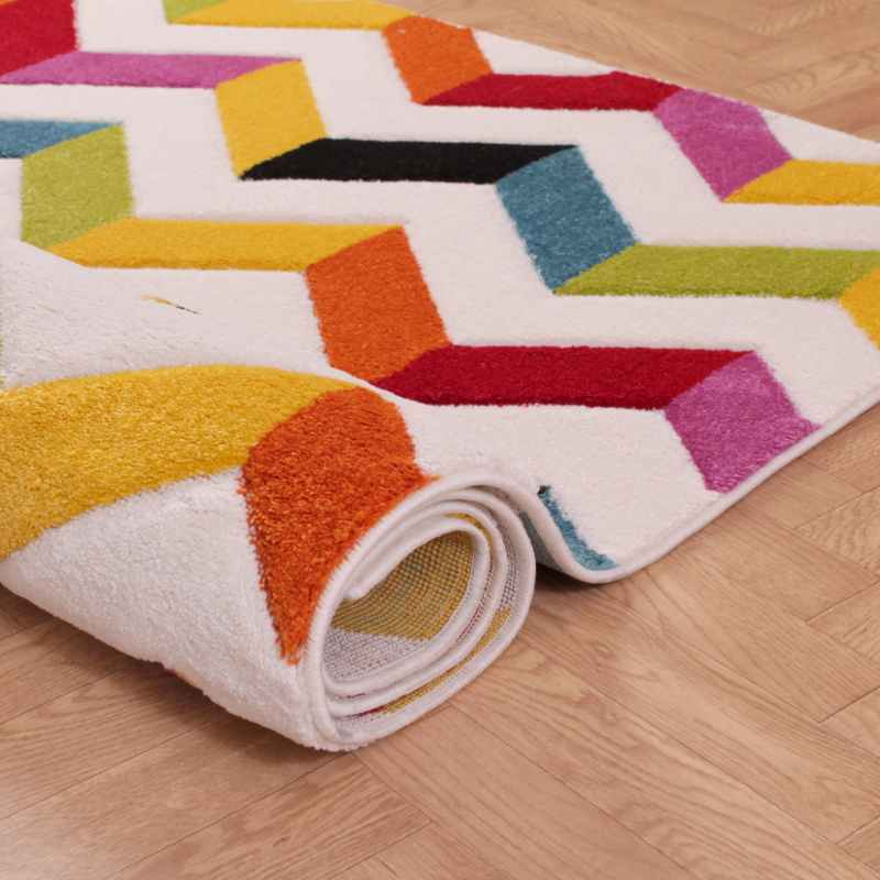 Spectra Coral Carved Chevron Modern Runner Rugs in Multi
