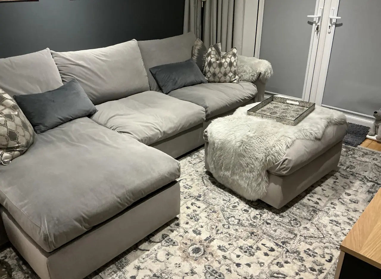 Quarry QUA05 Ivory Grey Rug RS