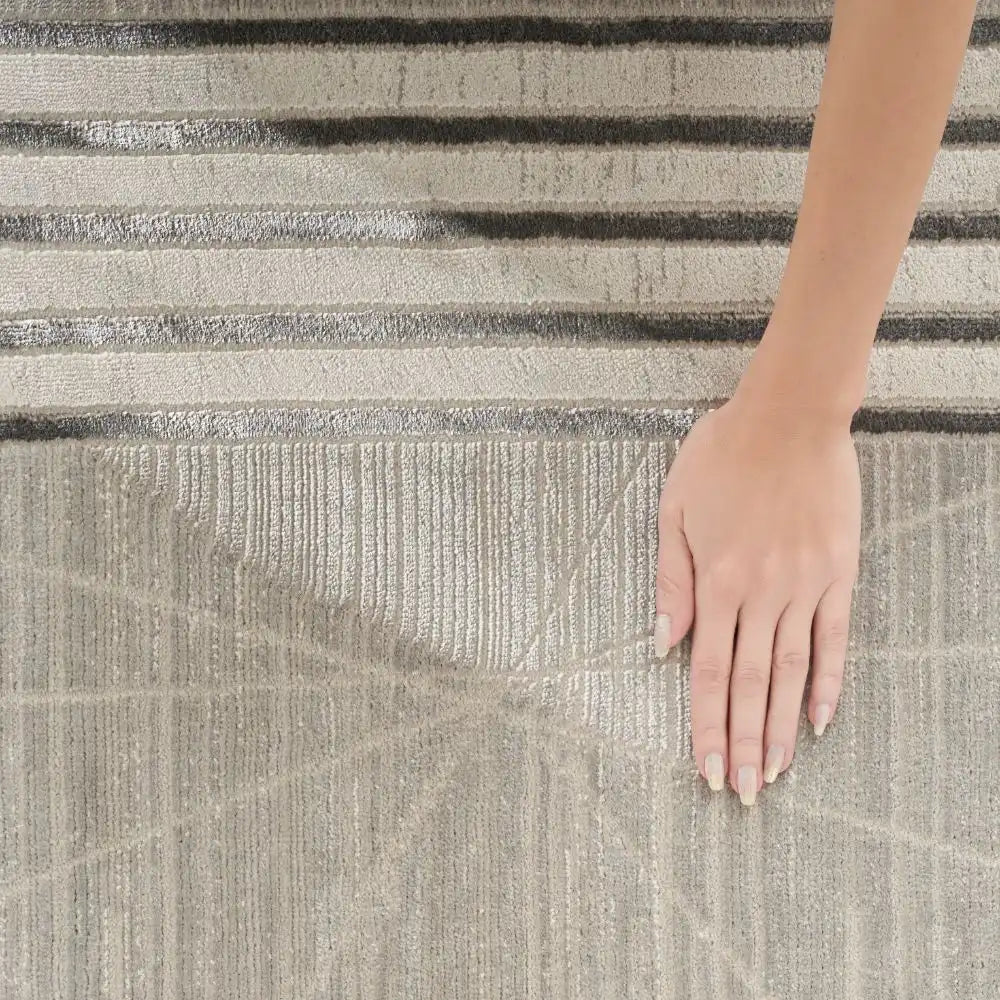 Desire Nourison DSR01 GREY SILVER Rug RS