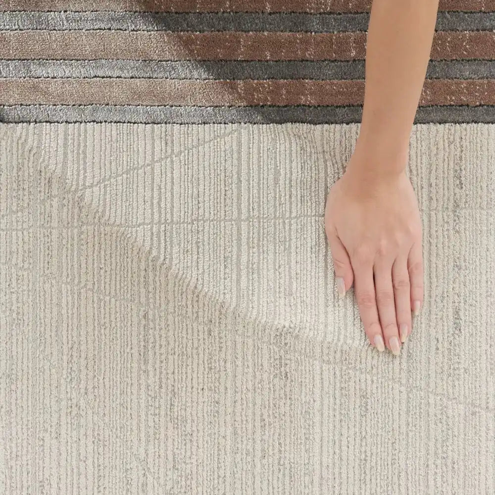 Desire Nourison DSR01 IVORY SILVER Rug RS