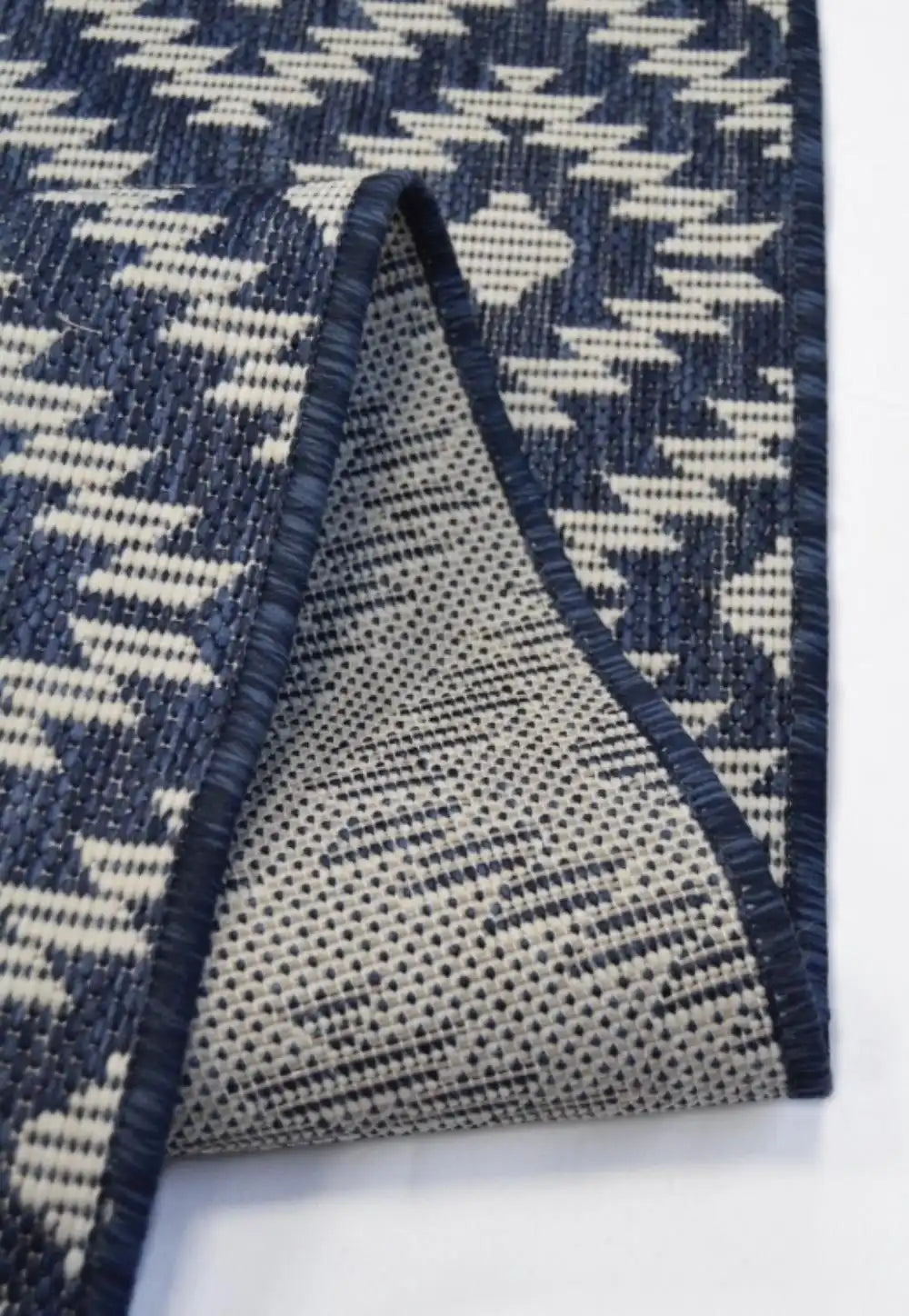 County Indoor Outdoor Genesis NAVY Rug RS