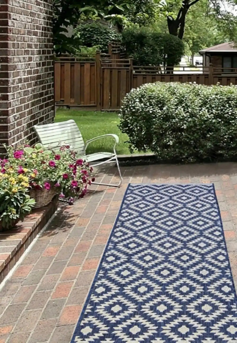 County Indoor Outdoor Genesis NAVY Rug RS