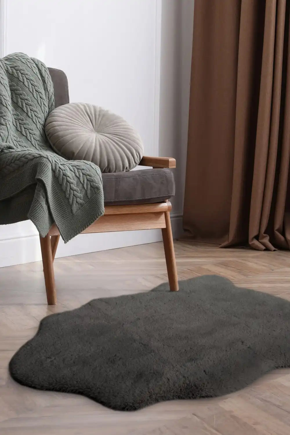 Luxury Faux Fur Melrose Grey Rug RS