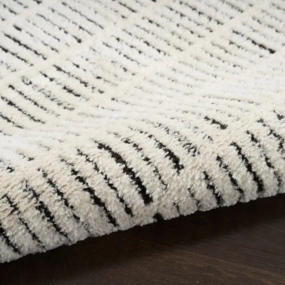 Modern Comfort MNC03 Ivory Black Rug RS