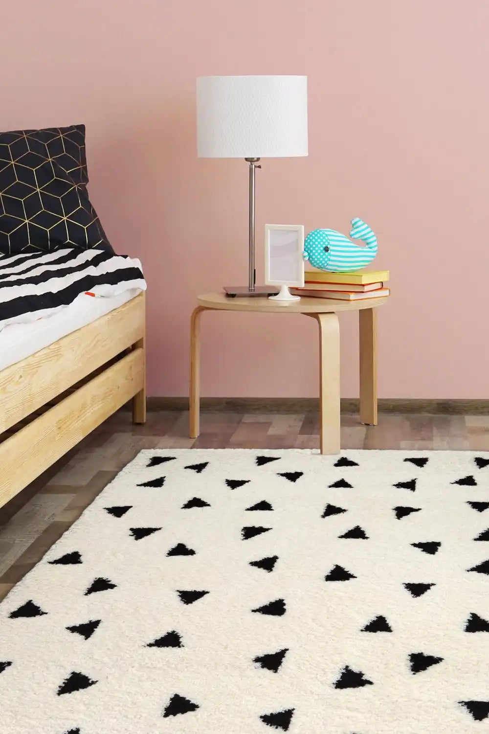 Snug Melrose TRIANGLE MONO Rug RS